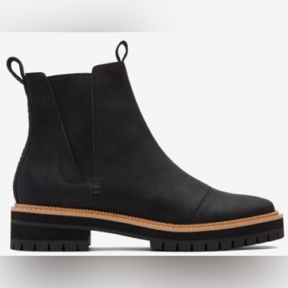 Toms black boots